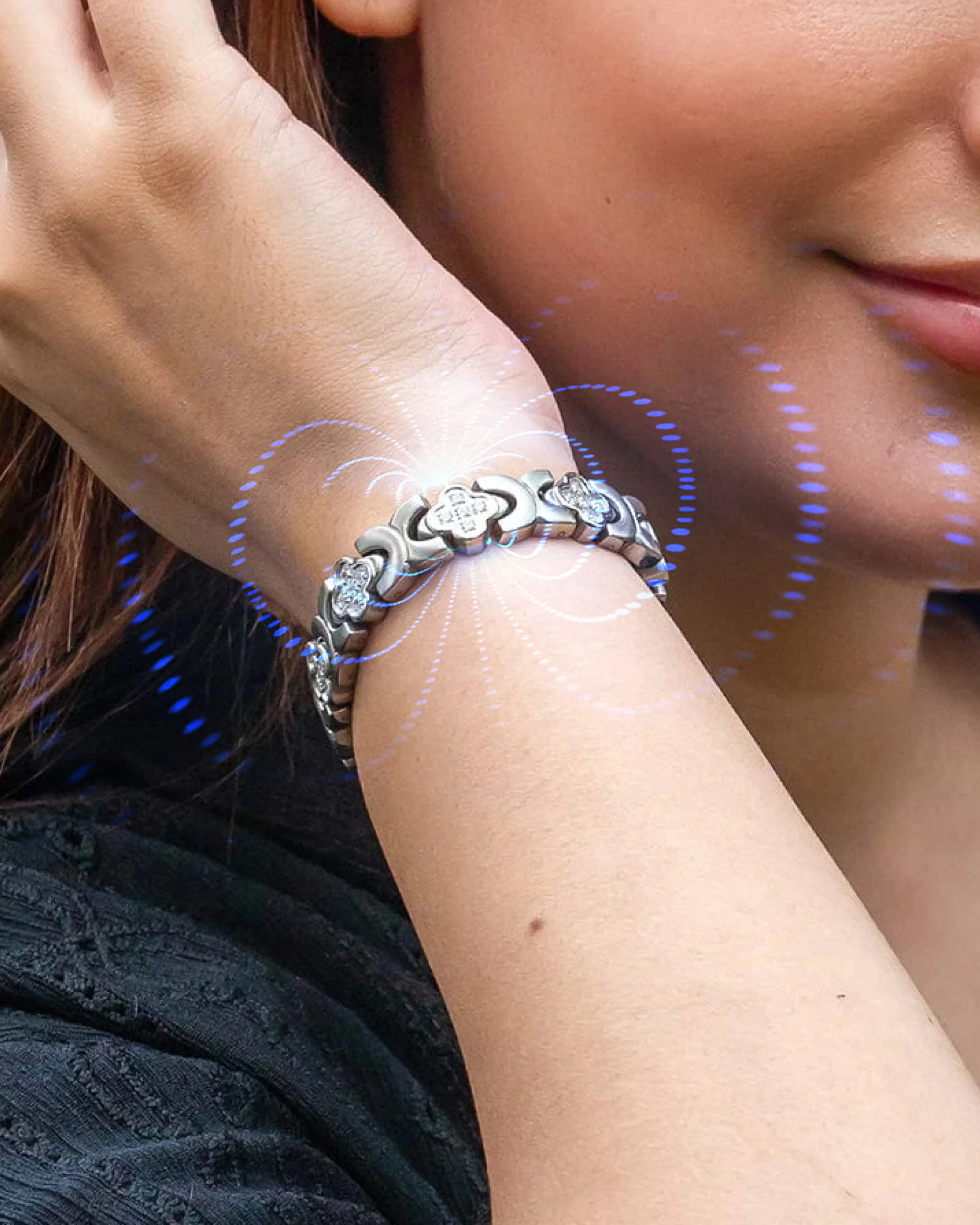 Women’s Silver Magnetic Bracelet Duo – EllipseMAX & Crystal Clover - Image 3